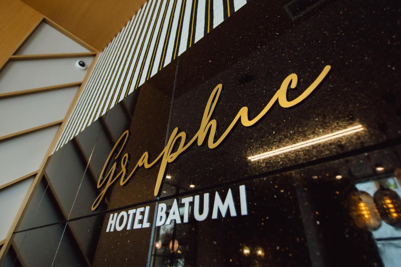 Graphic Hotel Batumi Esterno foto